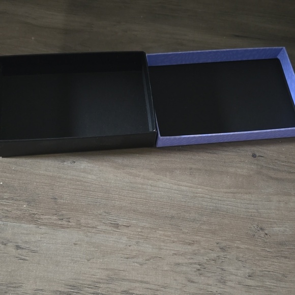 Empty Mini Mugler Box - Picture 3 of 3